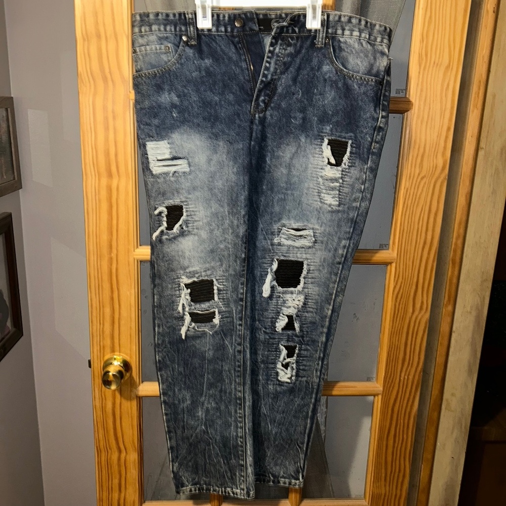 Men’s Jeans *size 40x34*